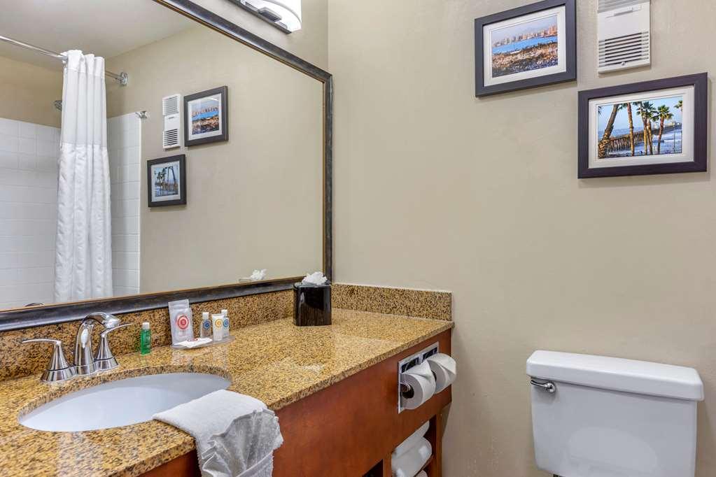 Comfort San Diego North County Inn