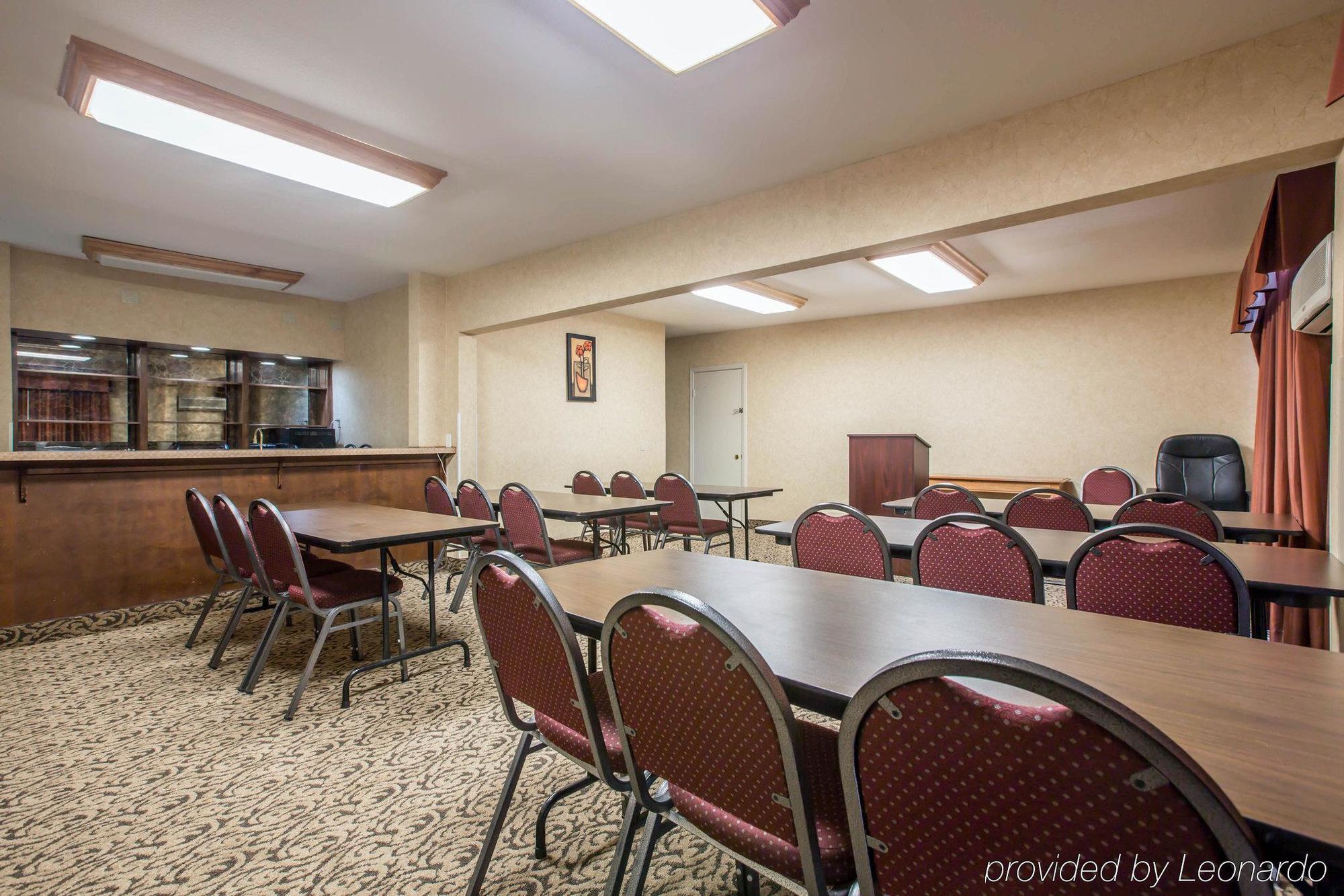 Comfort San Diego North County 2*